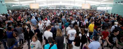 Colas en el aeropuerto de El Prat