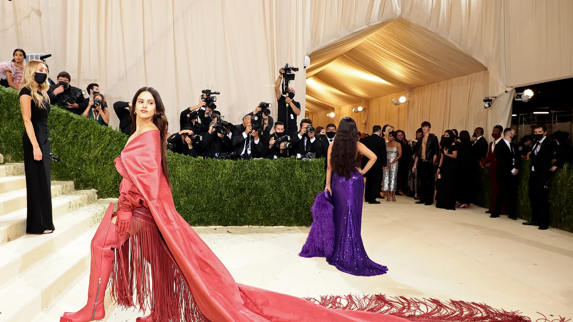 Rosalía en la MET Gala 2021 Rosalía en la MET Gala 2021