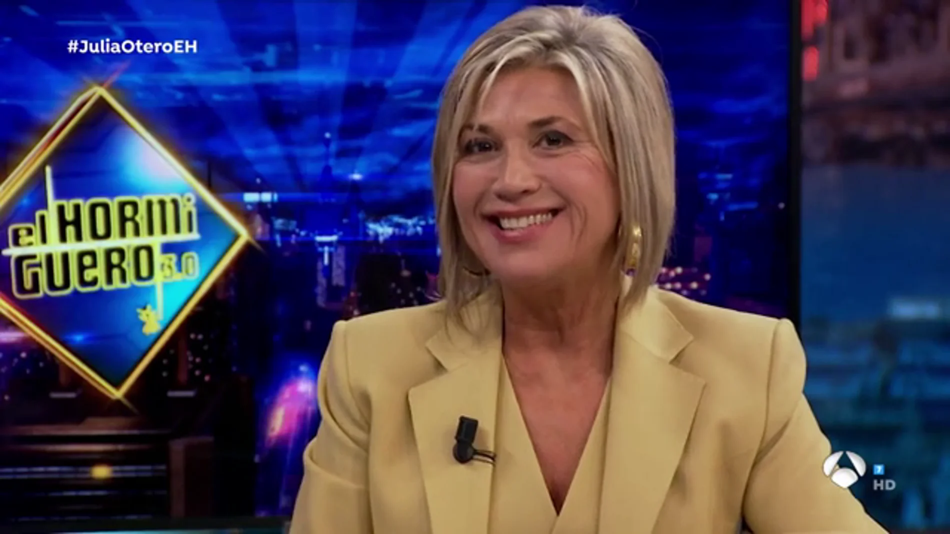 Antonio Orozco sorprendió a Julia Otero con una gran revelación: "Yo te he instalado todo el sistema audiovisual de tu casa" Antonio Orozco sorprendió a Julia Otero con una gran revelación: "Yo te he instalado todo el sistema audiovisual de tu casa"