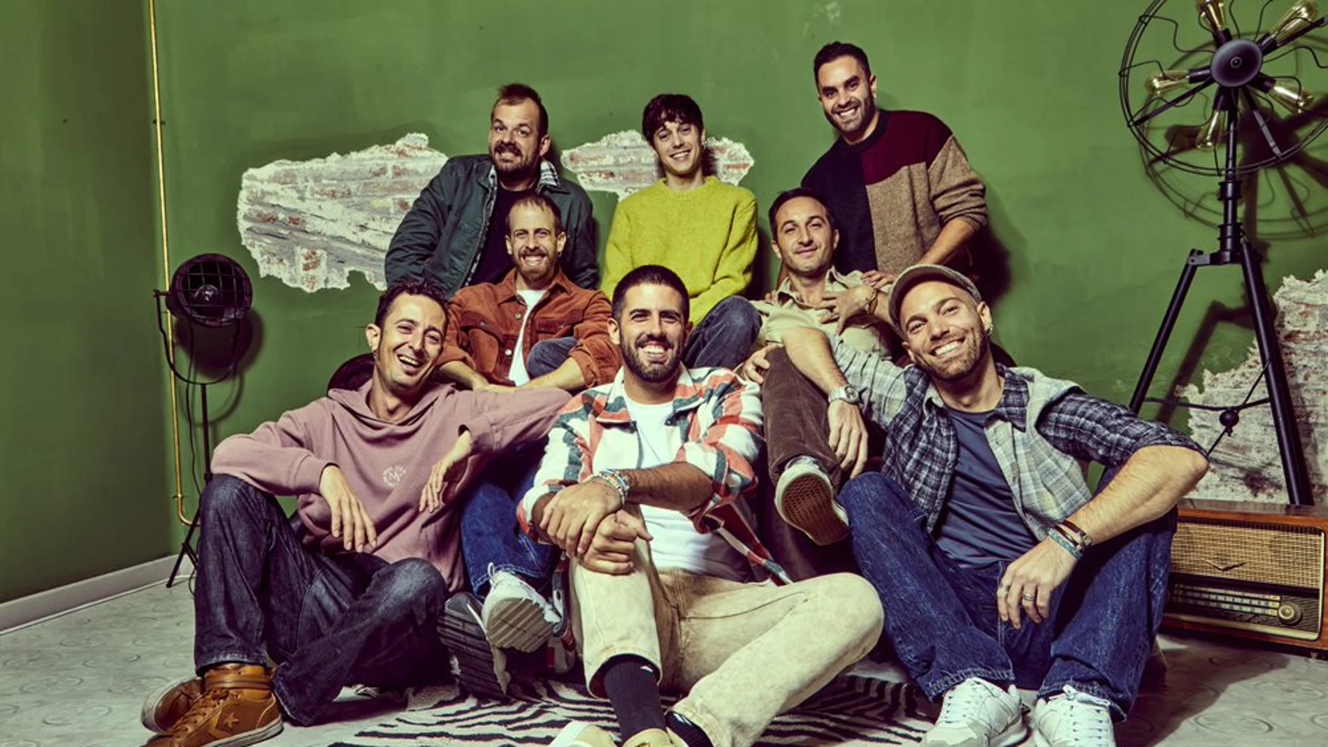 La Pegatina, protagonista del concierto del 8 de octubre en el escenario de Europa FM en El Pilar. La Pegatina, protagonista del concierto del 8 de octubre en el escenario de Europa FM en El Pilar.