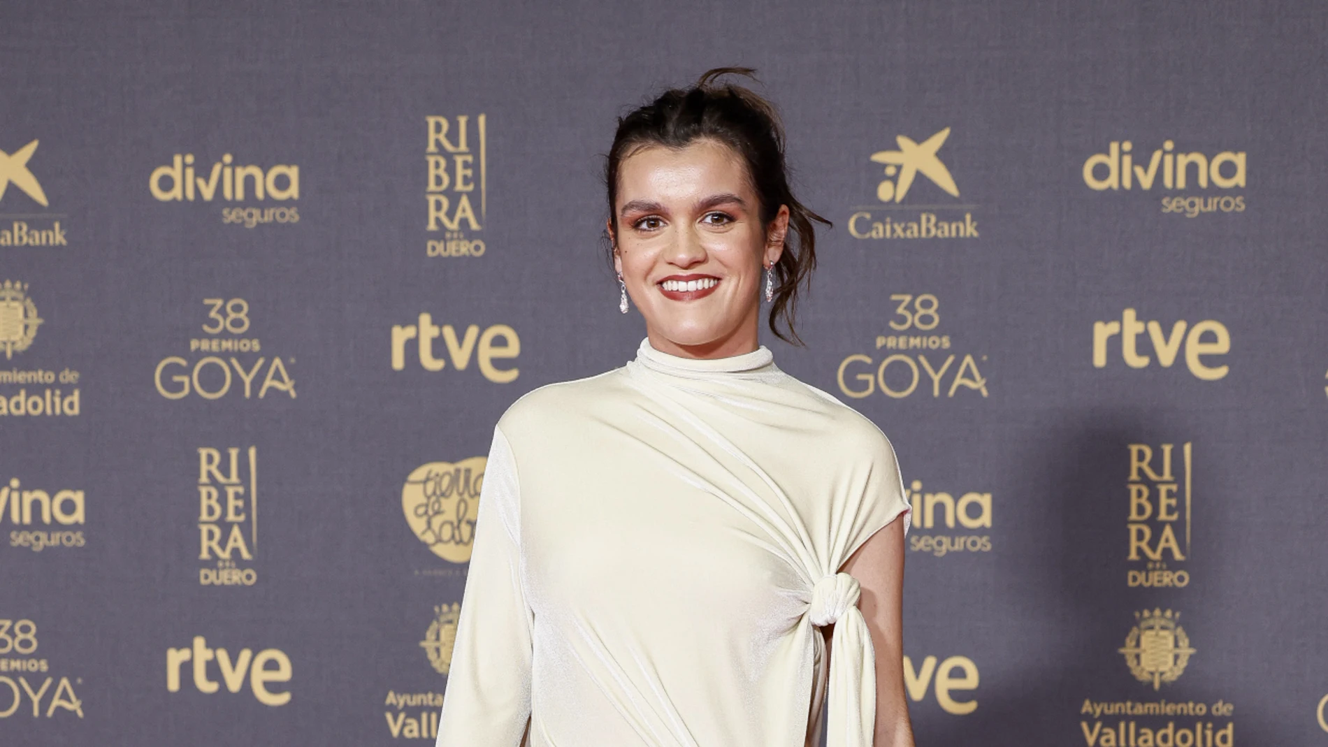 La cantante Amaia, en la alfombra magenta de los Goya 2024 La cantante Amaia, en la alfombra magenta de los Goya 2024